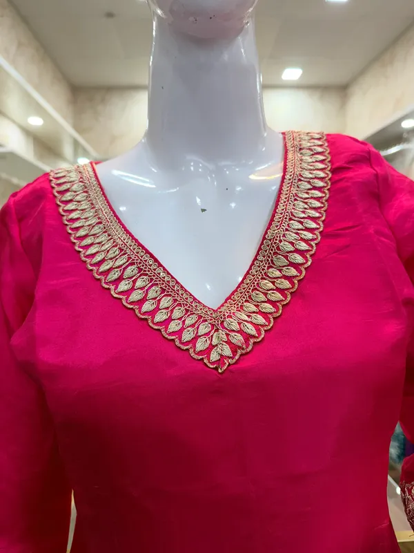 Pink_Elegant_Design_Farsi_Salwar_Kurti_For_Women