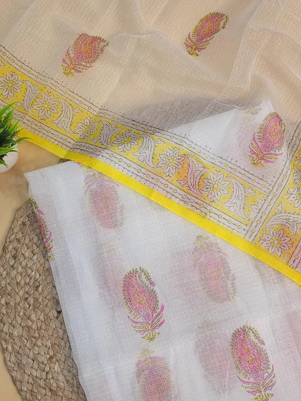 Yellow_Kota_Cotton_Suit_Unstiched_Dress_Material_For_Womens
