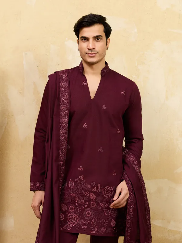Maroon_Silk_Blend_Embroidered_Kurta_Pyjama_Set_For_Men