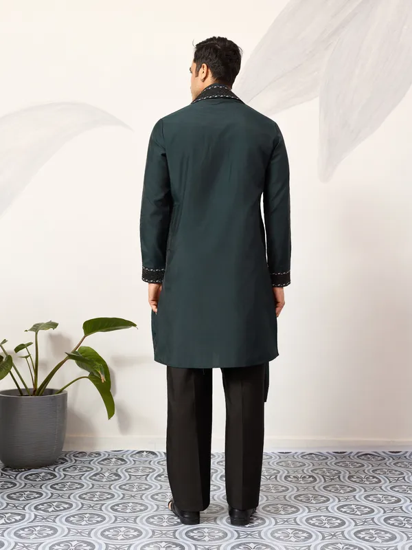 Bottle_Green_Jacquard_Silk_Embroidered_Kurta_Set_For_Men