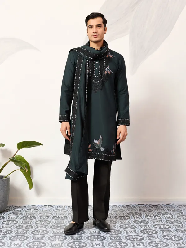 Bottle_Green_Jacquard_Silk_Embroidered_Kurta_Set_For_Men