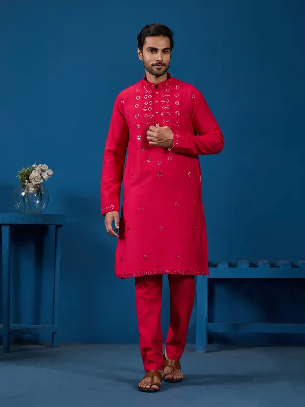 Fuschia_Pink_Blend_Mirror_Work_Embellished_Kurta_Pajama_Set_For_Men
