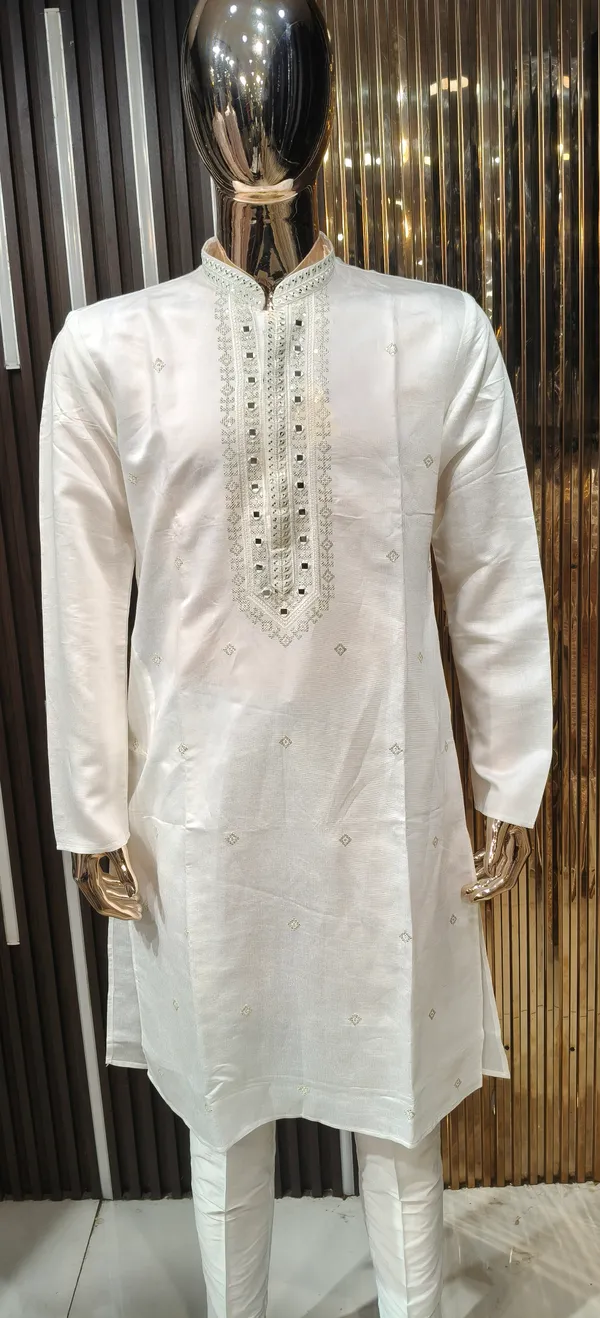 Ivory_Cotton_Blend_Embroidered_Kurta_Pajama_Set_For_Men