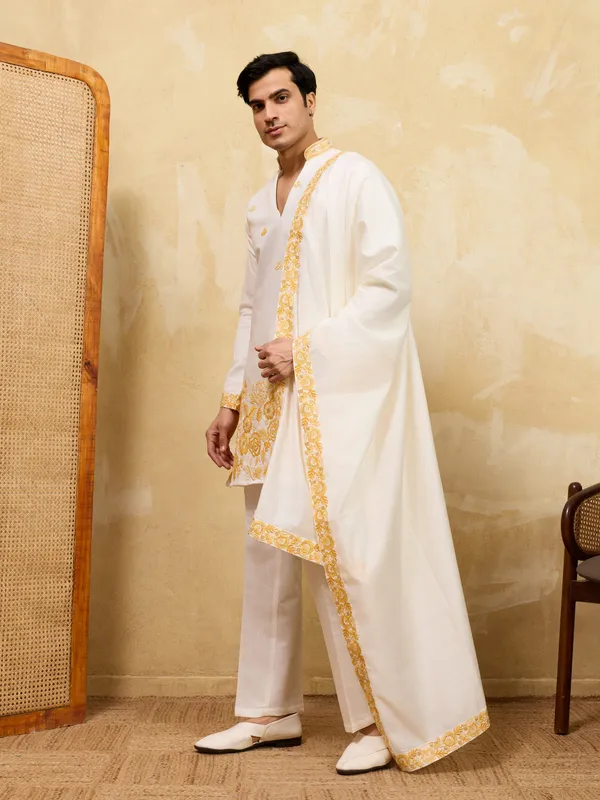 Ivory_Art_Silk_Golden_Floral_Embroidered_Kurta_Set_For_Men