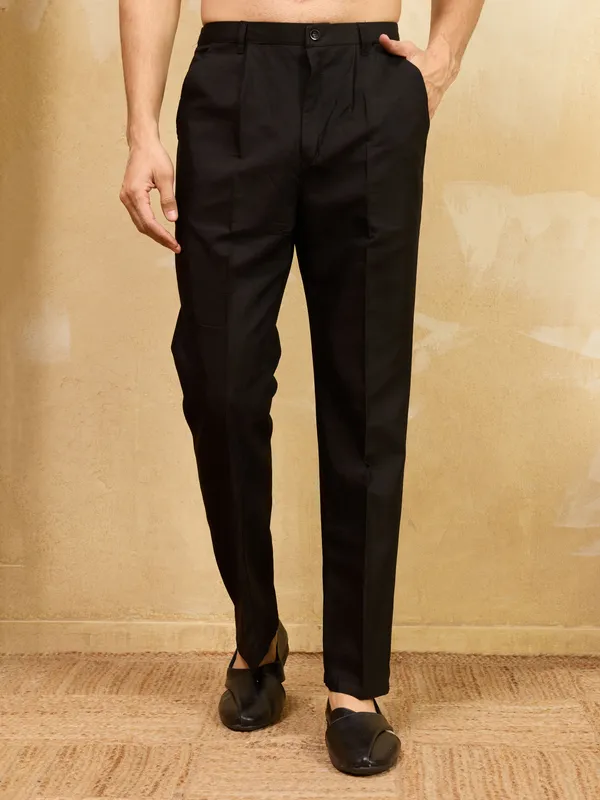 Black_Silk_Blend_Embroidered_Kurta_Set_With_Jacket_For_Men