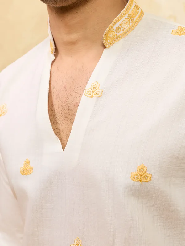 Ivory_Art_Silk_Golden_Floral_Embroidered_Kurta_Set_For_Men