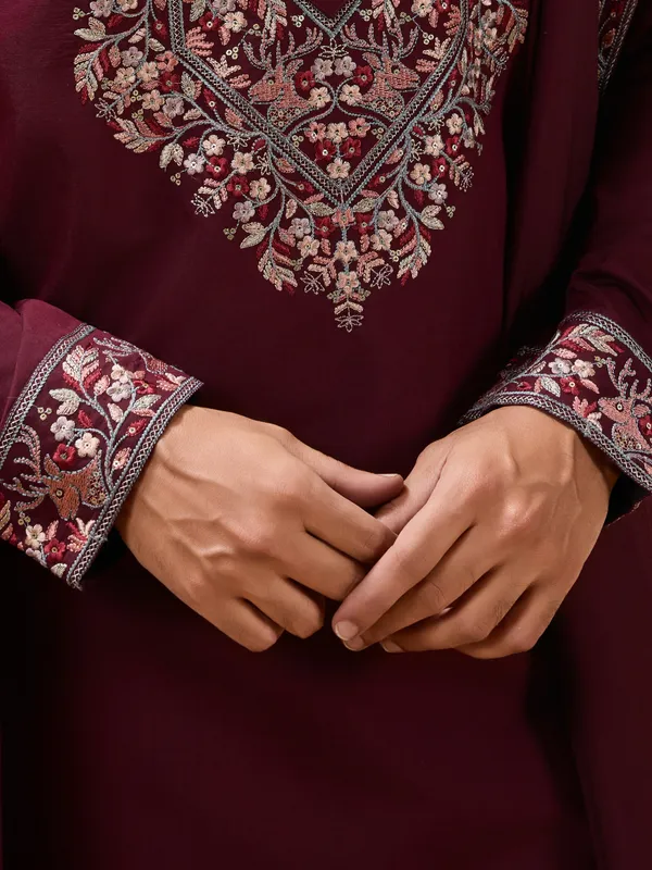 Maroon_Art_Silk_Embroidered_Kurta_Set_With_Stole_For_Men