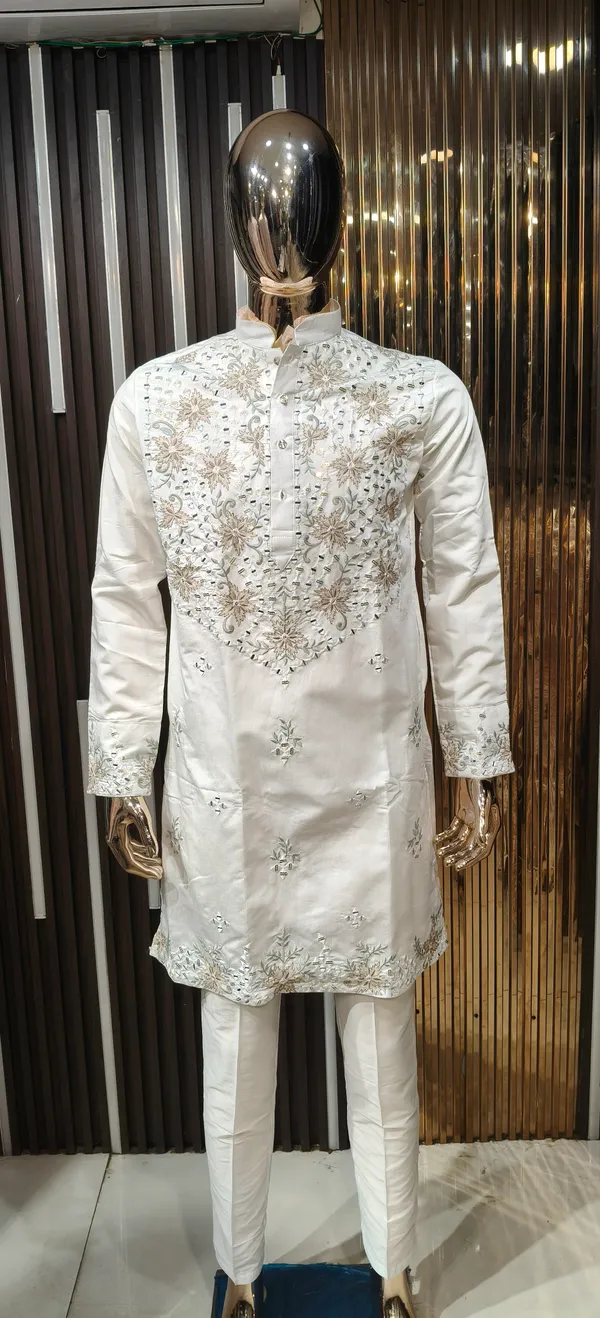 Ivory_Cotton_Blend_Embroidered_Kurta_Pajama_Set_For_Men