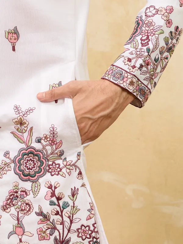 White_Jain_Cotton_Silk_Floral_Embroidered_Kurta_Set_For_Men