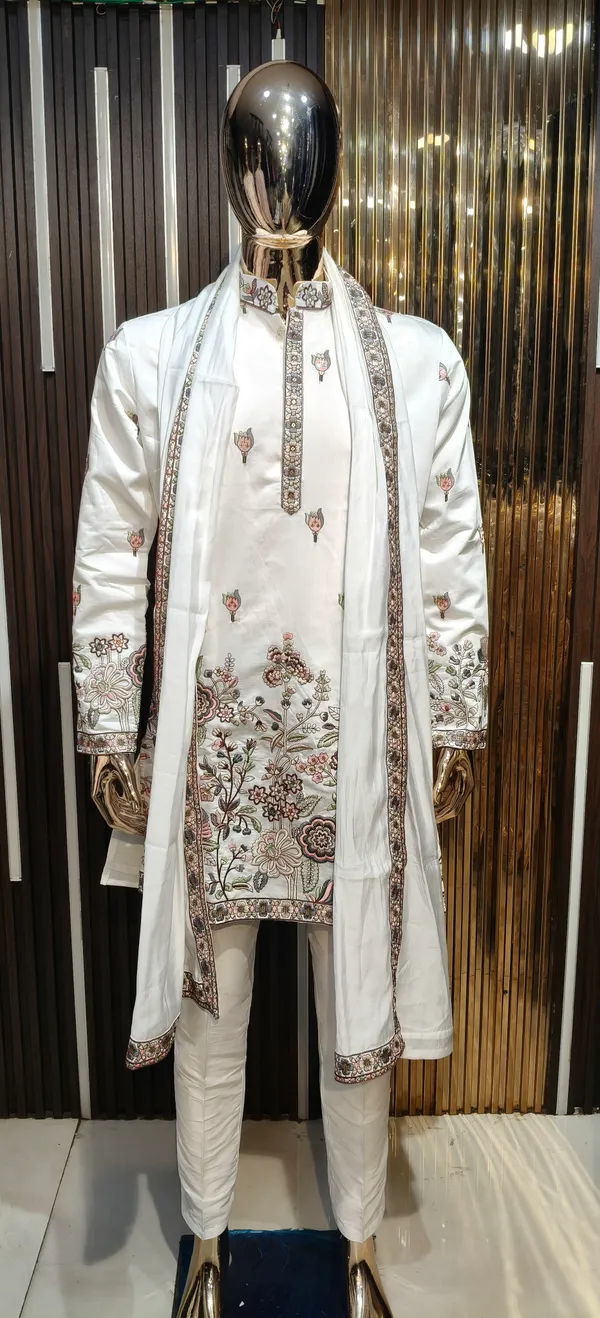 Mauve_Silk_Blend_Embroidered_Sherwani_Kurta_Set_For_Men