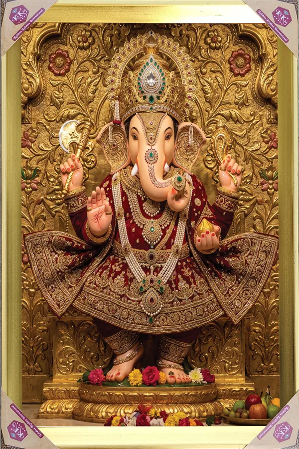 Premium_Lord_Ganesha_Divine_Royal_Shringar_Golden_Framed_Portrait