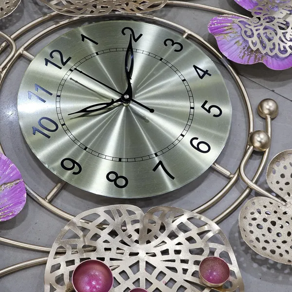 AM_HOME_Decor_Premium_Metal_Hanging_Wall_Clock_Modern_Decorative_for_Farm_House/Living_Room/Bedroom/Hall/Dining_Hall_Decoration_with_Antique_Design_&_Glossy_Finish_(36_X_1_X_21_Inch)_(Gold_&_Blue)