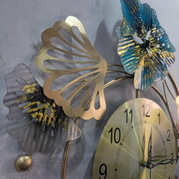 AM_Home_Decor_Grey_Vertical_Metal_Wall_Clock_Decorative_Iron_Metal_Hanging_Wall_Clock_for_Farm_House/Living_Room/Bedroom/Hall/Dining_Hall_(36_X_1_X_21_Inch)