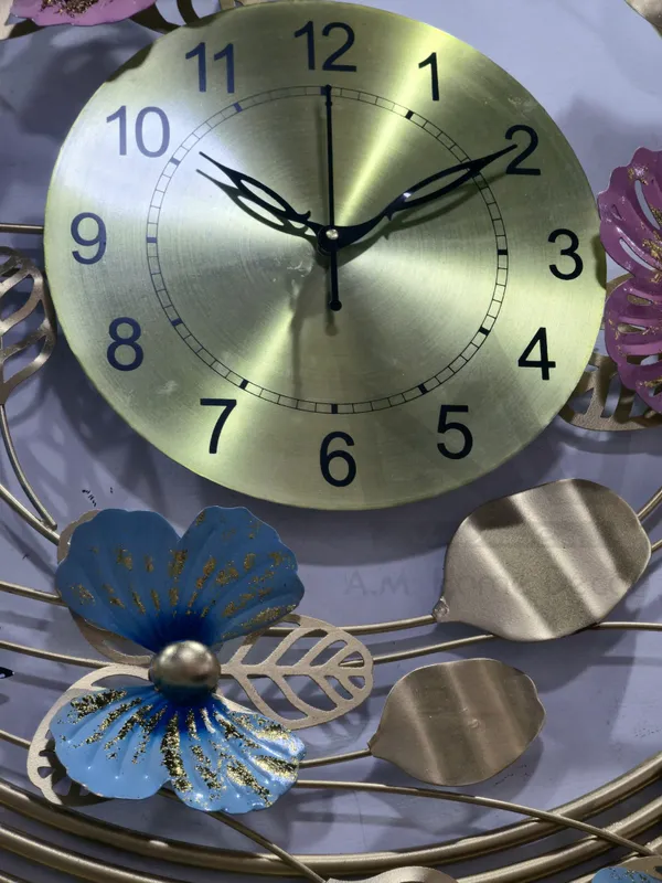AM_Home_DECORᵀᴹ__Half_Moon_Peacock_Metal_Wall_Clock_(Non_Tiking)_for_Farm_House/Living_Room/Bedroom/Hall/Dining_Hall_Decoration_with_Antique_Design_&_Glossy_Finish_(24"_INCH)_(Gold_&_White)