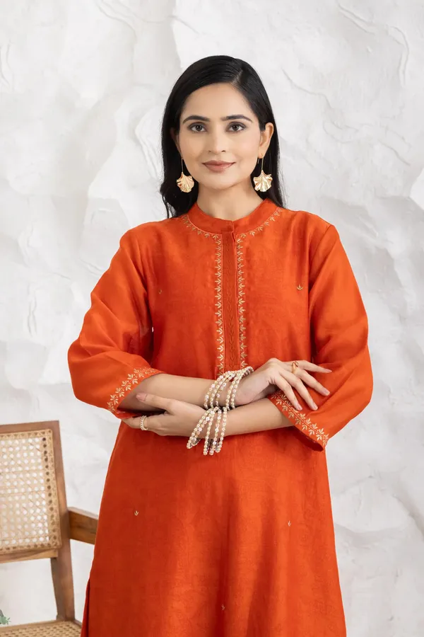Orange_Silk_Chanderi_Embroidered_Kurta_For_Women