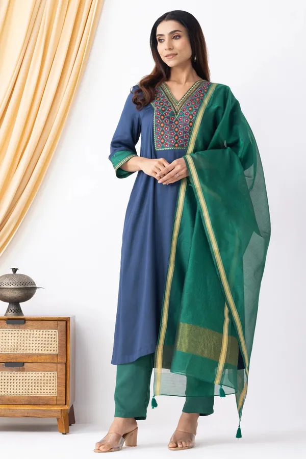Green_Chanderi_Silk_Dupatta_For_Women
