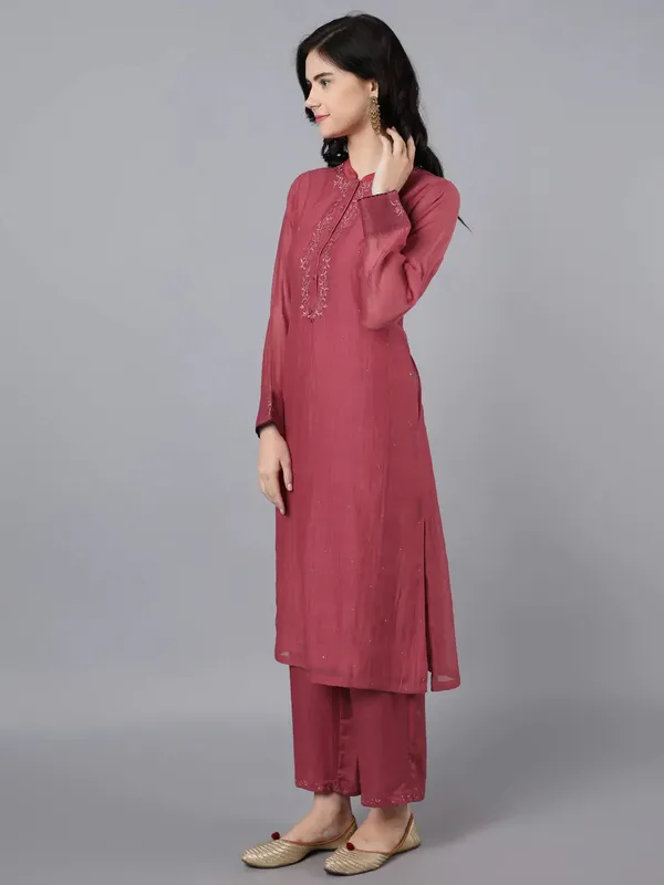 Brick_Red_Cupro_Silk_Chanderi_Straight_Kurta_For_Women