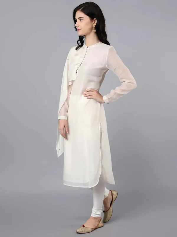 Ivory_Silk_Chanderi_Cupro_Silk_Drape_Kurta_Set_For_Women