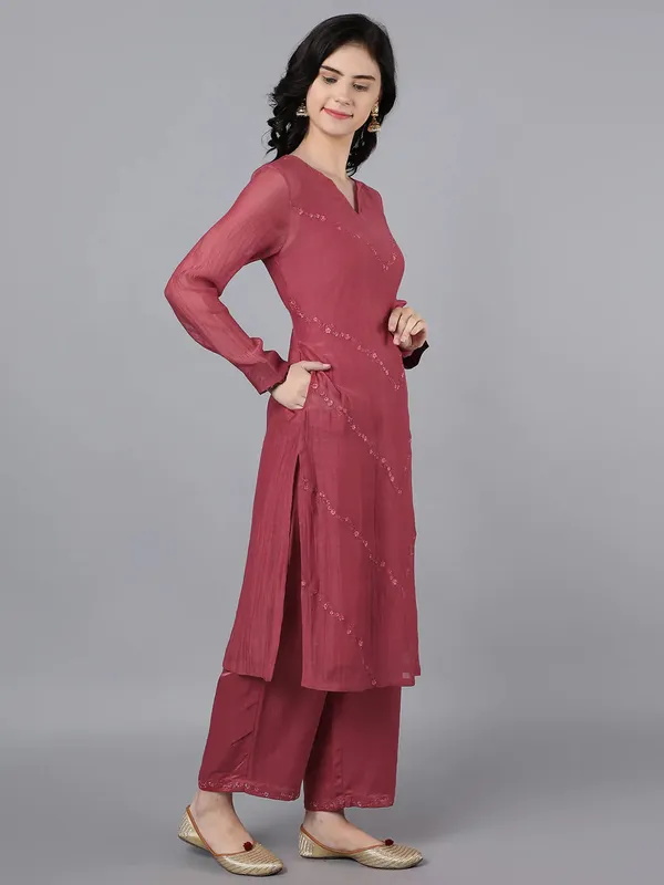 Brick_Red_Cupro_Silk_Chanderi_V_Neck_Kurta_Set_For_Women