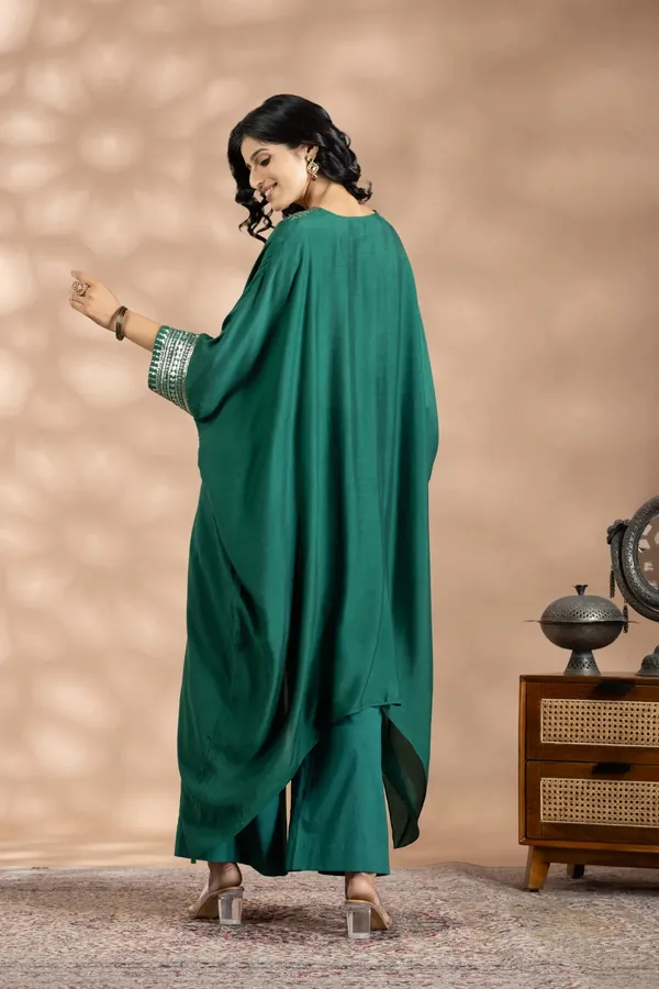 Green_Bemberg_Silk_Embroidered_Kaftan_Set_For_Women