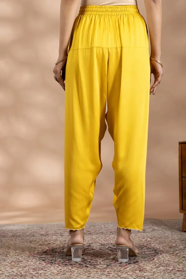 Yellow_Bemberg_Silk_Pleated_Salwar_For_Women
