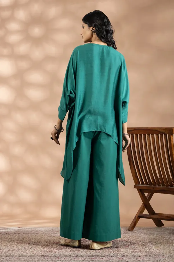 Green_Bemberg_Silk_Embroidered_Flared_Top_Set_For_Women