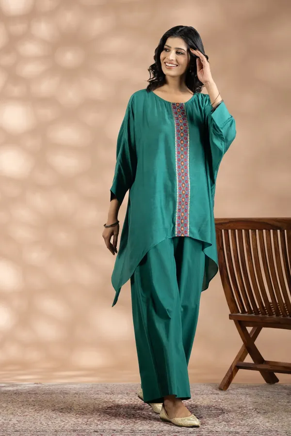 Green_Bemberg_Silk_Embroidered_Flared_Top_Set_For_Women