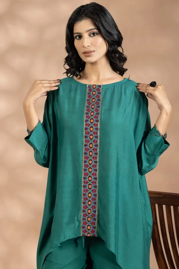 Green_Bemberg_Silk_Embroidered_Flared_Top_Set_For_Women