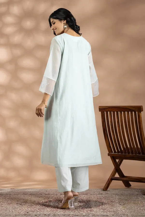 Turquoise_Blue_Organza_Dobby_Zari_Embroidered_Kurta_Set_For_Women