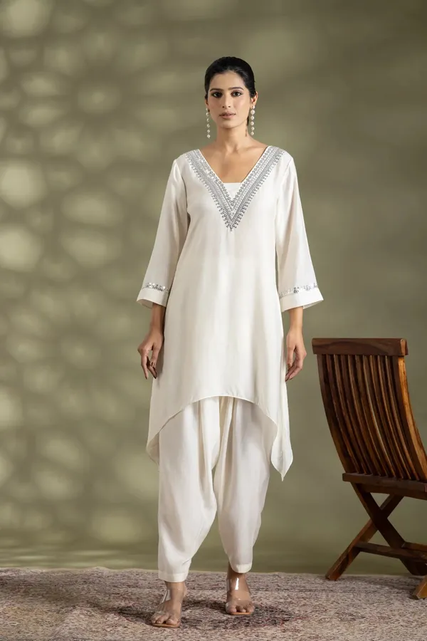 Ivory_Bemberg_Silk_Sequin_Embroidered_Tunic_Set_For_Women