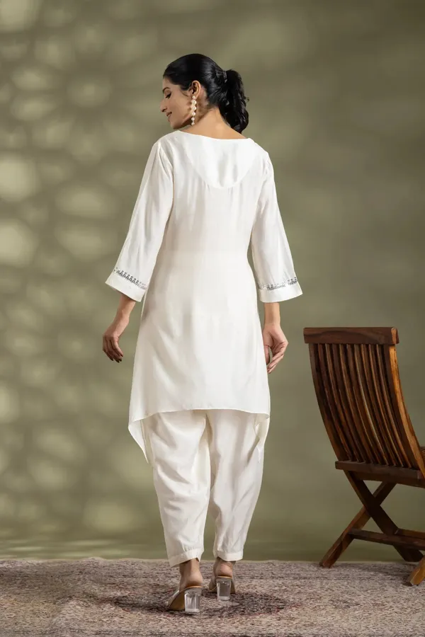 Ivory_Bamberg_Silk_Embroidered_Tunic_For_Women