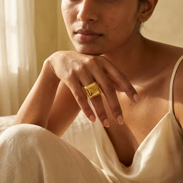 Gold_Steel_High_Polish_Square_Top_Bold_Ring_For_Women