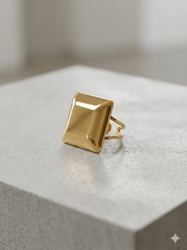 Gold_Steel_High_Polish_Square_Top_Bold_Ring_For_Women