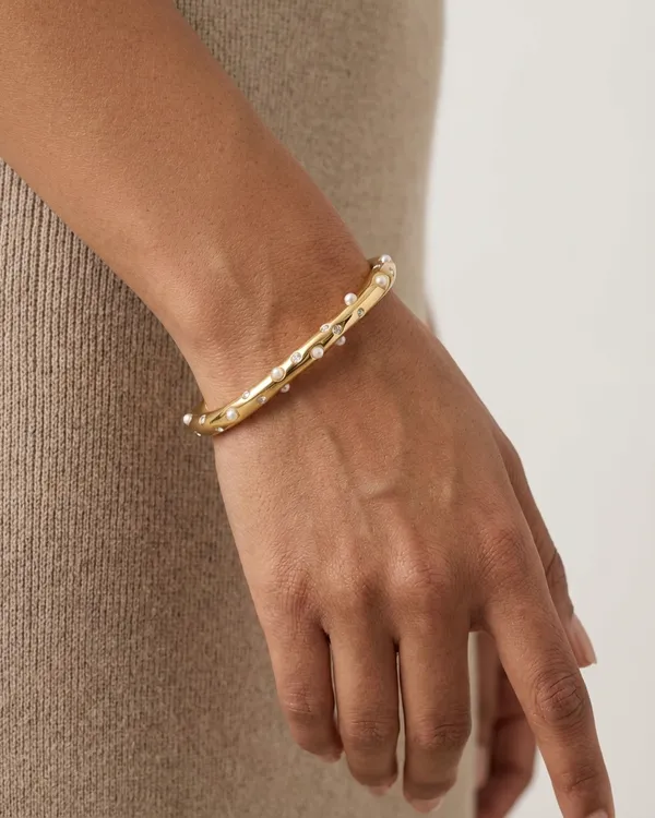 Gold_Steel_Pearl_Crystal_Glow_Cuff_Bracelet_For_Women