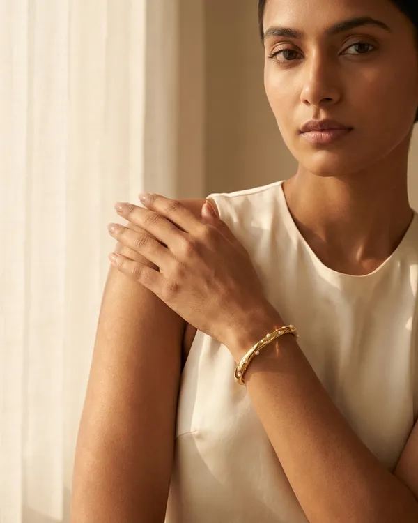 Gold_Steel_Pearl_Crystal_Glow_Cuff_Bracelet_For_Women
