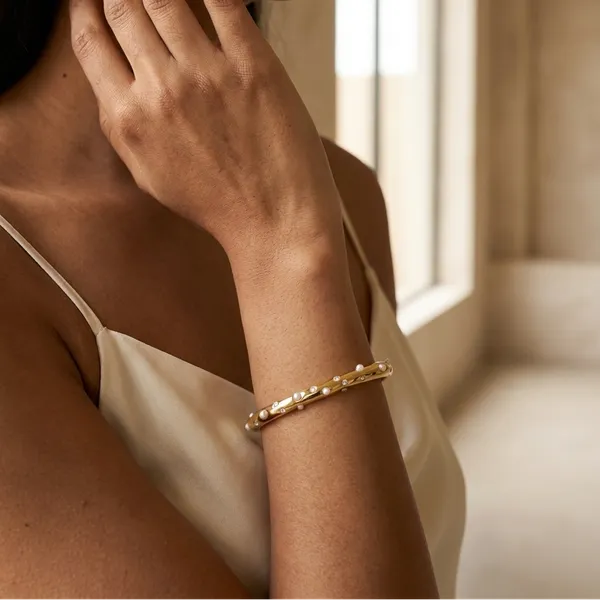 Gold_Steel_Pearl_Crystal_Glow_Cuff_Bracelet_For_Women