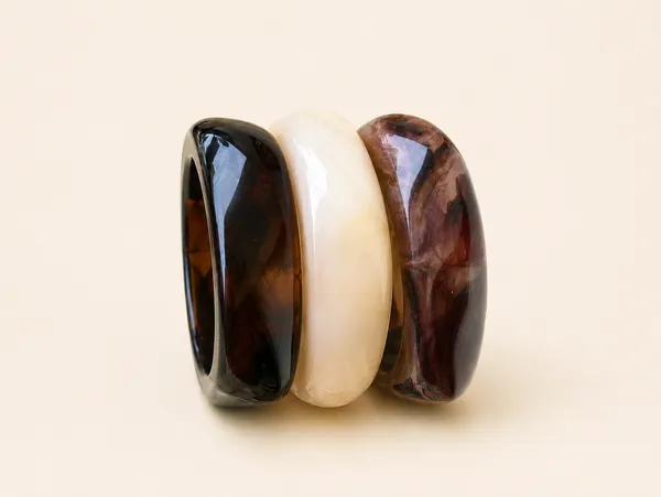 Amber_Noir_Stacks_Bangle