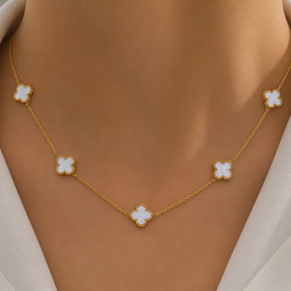 White_Mother_Of_Pearl_Clover_Pendant_Necklace_For_Women