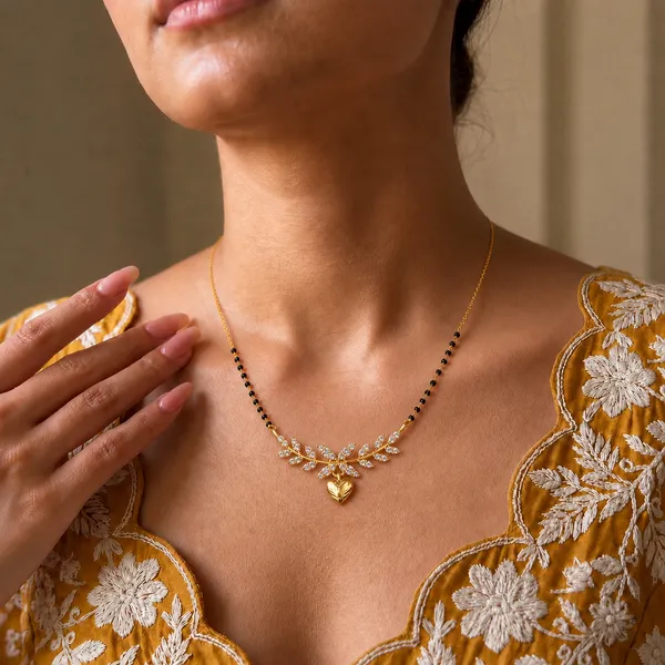 Nyra_Golden_Heart_Alloy_Pendant_Mangalsutra_For_Women
