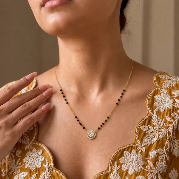 Urvashi_Circular_Crystal_Pendant_Black_Bead_Mangalsutra_For_Women