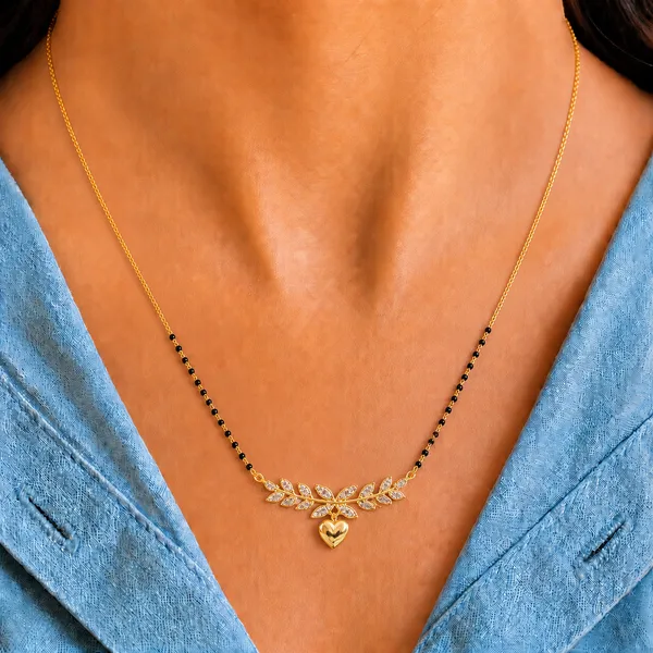 Nyra_Golden_Heart_Alloy_Pendant_Mangalsutra_For_Women