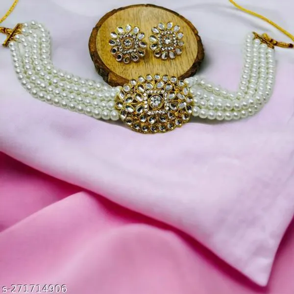 Shimmering_Elegant_Jewellery_Set_Gold_Plated_Pearl_Choker_With_Kundan_Pendant_Earrings_Stylish_Traditional_Ethnic_Wear_For_Women_Premium_Festive_Wedding_Party_Jewellery_Ideal_Gift_For_Anniversaries_Cultural_Celebrations