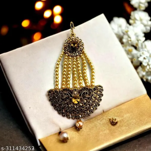 Traditional_Bridal_Passa_Side_Maang_Tikka_For_Women_Kundan_Pearl_Jewelry_Wedding_Hair_Accessory_Stylish_Indian_Bridal_Jewelry_Gift_For_Bride_Wife_Or_Sister