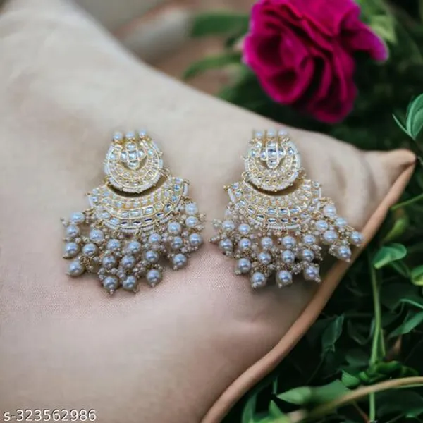 Pearls_Gold_Tone_Traditional_Pearls_Beaded_Dangle_Earring_For_Women