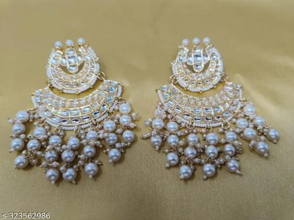 Pearls_Gold_Tone_Traditional_Pearls_Beaded_Dangle_Earring_For_Women