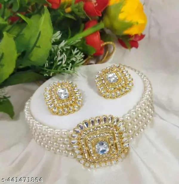 Luxury_Pearl_Choker_Necklace_Set_With_Matching_Stud_Earrings_Green_White_Stone_Square_Design_Traditional_Kundan_Style_Jewelry_For_Wedding_Party_Festive_Bridal_Wear_Trendy_2_Piece_Ethnic_Jewelry_Set