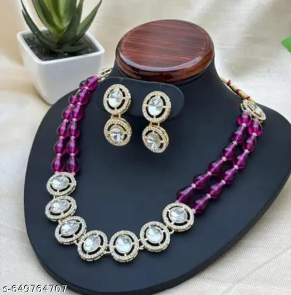 Mirror_Kundan_Necklace_Set_With_Green_Beads_Matching_Earrings_For_Women_Girls_Premium_Traditional_Ethnic_Jewellery_For_Weddings_Parties_Festivals_Family_Functions_Elegant_Festive_Wear_Perfect_Gift_For_Wife_Sister_Girlfriend_Stylish_Indian_Fashion_Accessory