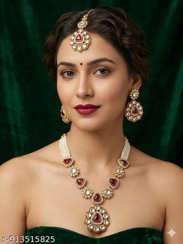 Bridal_Gold_Tone_Jewellery_Set_With_Necklace_Earrings_Maang_Tikka_Red_Stone_White_Pearl_Embellished_Traditional_Wedding_Set_Lightweight_Elegant_Comfortable_Perfect_For_Brides_Festive_Wear_Parties_Gifting