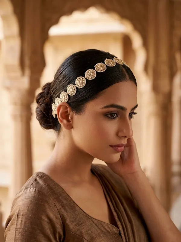 Traditional_Sheeshpatti_Embroidered_Trim_Gold_Toned_Circular_Motif_Border_With_White_Stones_Ornate_Forehead_Jewellery_For_Bridal_Wear_Lehenga_Dupatta_Saree_Styling_Craft_Projects_Lightweight_Skin_Friendly_Durable_Ideal_For_Weddings_Festive_Fashion_Gifting