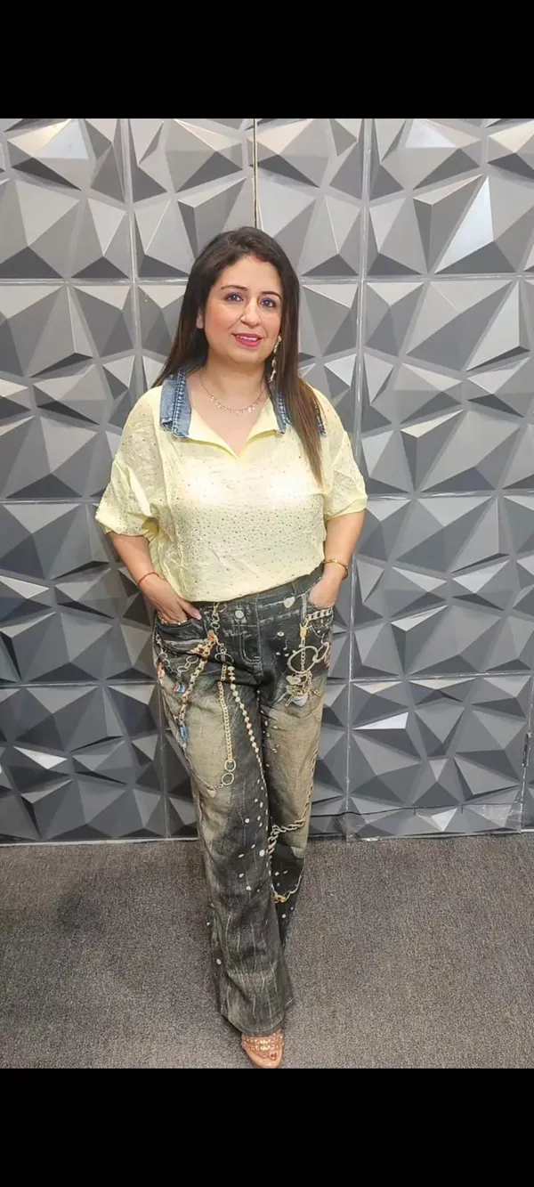 Denim_Distressed_Denim_Embellished_Chain_Detail_Wide_Leg_Jeans